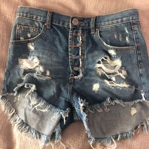 One Teaspoon Outlaw Shorts!